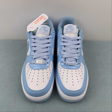 Cargar imagen en el visor de la galería, Air Force 1 07 Low Lackleder White Blue HP3656-533