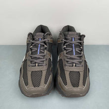 Cargar imagen en el visor de la galería, Zoom Vomero 5 Cave Stone Metallic Silver HF5493-201