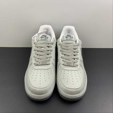 Cargar imagen en el visor de la galería, Air Force 1 07 Low Dark Grey White Sail DG2296-003