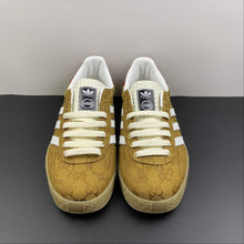 Cargar imagen en el visor de la galería, Adidas x Gucci Gazelle Brown White Red