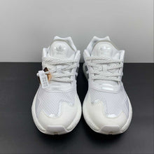 Cargar imagen en el visor de la galería, Adidas Day Jogger Boost White Silver White FX6163