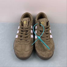 Cargar imagen en el visor de la galería, Adidas Hamburg Chalky Brown Off White Branch GW9642