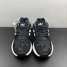Cargar imagen en el visor de la galería, Adidas Day Jogger Boost Core Black Cloud White FX6169