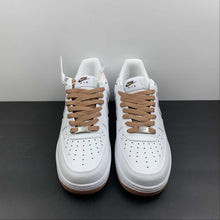 Cargar imagen en el visor de la galería, Air Force 1 Low Beige White Hook AF1234-003