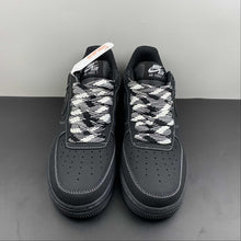 Cargar imagen en el visor de la galería, Air Force 1 07 Low Black White HW2636-079