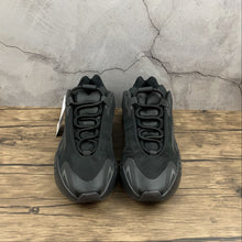 Cargar imagen en el visor de la galería, Adidas Yeezy Boost 700 MNVN Triple Black FV4440