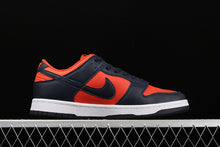 Cargar imagen en el visor de la galería, SB Dunk Low SP Orange Marine CU1727-800