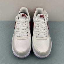 Cargar imagen en el visor de la galería, Air Force 1 Low 07 ESS Satin White Varsity Red DX6541-100