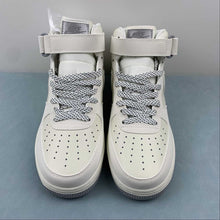Cargar imagen en el visor de la galería, Air Force 1 07 Mid White Gray SH0235-522