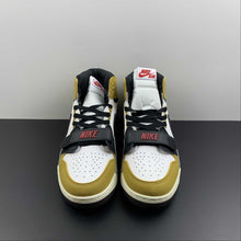 Cargar imagen en el visor de la galería, Air Jordan Legacy 312 High White Brown AV3922-102