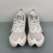 Cargar imagen en el visor de la galería, Air ZoomX VaporFly Next 4 White Obsidian Mist HF6414-100