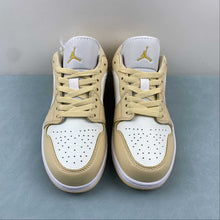 Cargar imagen en el visor de la galería, Air Jordan 1 Low Team Gold White DC0774-170