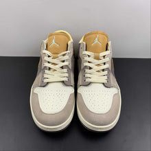 Cargar imagen en el visor de la galería, Air Jordan 1 Low SE Craft Taupe Haze Mint Foam Celestial Gold Sail DN1635-200