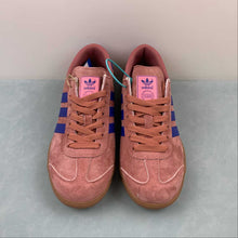 Cargar imagen en el visor de la galería, Adidas Hamburg Rose Blue Gum H00446