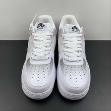 Cargar imagen en el visor de la galería, Air Force 1 07 Low Light Grey Pink White MM6023-536