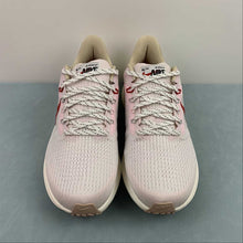 Cargar imagen en el visor de la galería, Air Zoom Pegasus 39 Lunar New Year Sail Ivory Red FD4344