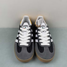 Cargar imagen en el visor de la galería, Adidas Gazelle Indoor Olympic Core Black Cloud White Gum IF9642