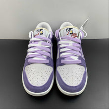 Cargar imagen en el visor de la galería, SB Dunk Low 85 Lavender Purple Black DO9457-126