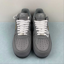 Cargar imagen en el visor de la galería, Air Force 1 07 Low Light Moon Dark Gray White CW2288-111
