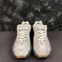 Cargar imagen en el visor de la galería, Adidas Yeezy Boost 700 V2 Grey Brown FU7914