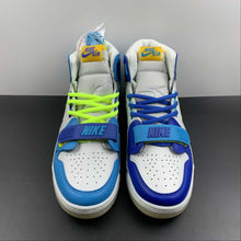 Cargar imagen en el visor de la galería, Air Jordan Legacy 312 High White Blue CI4446-400