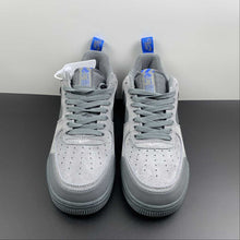 Cargar imagen en el visor de la galería, Air Force 1 Low Cut Out Swoosh Gray Light Blue Black Smoke Photo DO6709-002