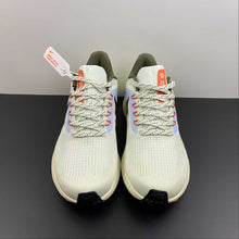 Cargar imagen en el visor de la galería, Air Zoom Pegasus 39 White Total Orange Black DX6050-101