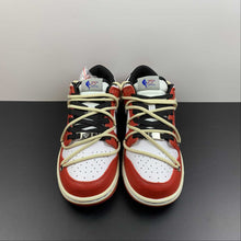 Cargar imagen en el visor de la galería, SB Dunk Low Chicago Bulls Deconstructed DD3363-100