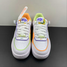 Cargar imagen en el visor de la galería, Air Force 1 Shadow White White-Peach Cream DX3718-100