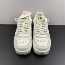Cargar imagen en el visor de la galería, Air Force 1 Shadow Sail Photon Dust Phantom Earth 36-40 FD0804-100
