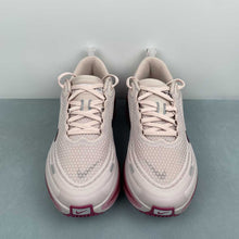 Cargar imagen en el visor de la galería, Nike Zoom Vomero PLUS Sweet Beet HV8154-602