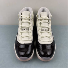 Cargar imagen en el visor de la galería, Air Jordan 11 Retro Neapolitan Sail Velvet Brown Atmosphere AR0715-101