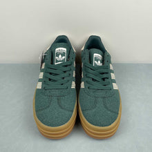Cargar imagen en el visor de la galería, Adidas Gazelle Bold Collegiate Green Wonder White Gold Metallic JS3358