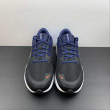 Cargar imagen en el visor de la galería, Nike Quest 4 Black Lt Smoke Grey DA1105-004
