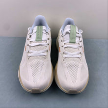 Cargar imagen en el visor de la galería, Air Zoom Structure 25 Sail Buff Gold Coconut Milk FV3635-171