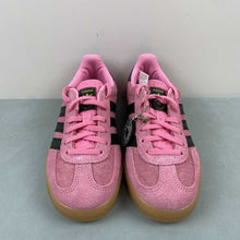 Cargar imagen en el visor de la galería, Adidas Gazelle Indoor Bliss Pink Core Black Collegiate Purple IE7002
