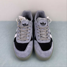 Cargar imagen en el visor de la galería, Adidas Aloha Super x Mark Gonzales Brainwash Victim FY0447