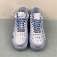 Cargar imagen en el visor de la galería, Air Force 1 07 Low Baby Blue Customised 315122-111