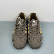 Cargar imagen en el visor de la galería, Adidas Gazelle Indoor Cargo Brown Golden Beige Cloud White JQ8386