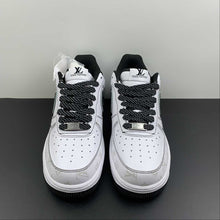 Cargar imagen en el visor de la galería, LV x Air Force 1 07 Low White Black Metallic Silver BS8805-602