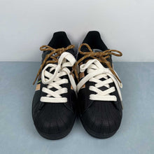 Cargar imagen en el visor de la galería, Adidas Superstar 2 Delicious Crab Roe Burger JH9977