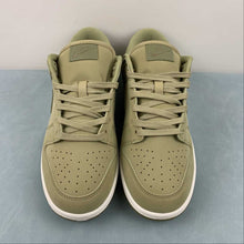 Cargar imagen en el visor de la galería, SB Dunk Low Premium Neutral Olive White Sail DV7415-200