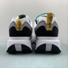 Cargar imagen en el visor de la galería, Air Max Dawn White Gorge Green Black DM0013-101