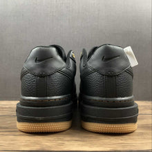Cargar imagen en el visor de la galería, Air Force 1 Low Luxe Black Gum Brown DB4109-001