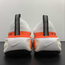 Cargar imagen en el visor de la galería, ZoomX Invincible Run FK 3 White Bright Crimson DR2615-101