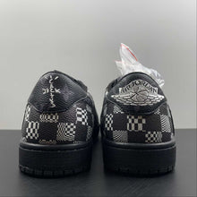Cargar imagen en el visor de la galería, Air Jordan 1 Retro Low OG SP “Travis Scott and Louis Vuitton” Black Check Barb DM7866-662