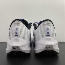 Cargar imagen en el visor de la galería, Air Zoom Pegasus 40 Coconut Milk Lime FJ2843-100