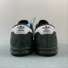 Cargar imagen en el visor de la galería, Adidas Hamburg Green Oxide Off White Shadow Green GW9641