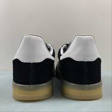 Cargar imagen en el visor de la galería, Adidas Gazelle Indoor Core Black Cloud White Gum HO6259
