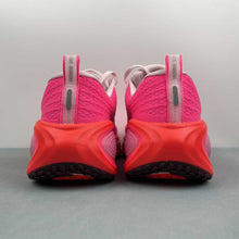 Cargar imagen en el visor de la galería, Nike Zoom Vomero PLUS Hyper Pink Burgundy Crush HV8154-604